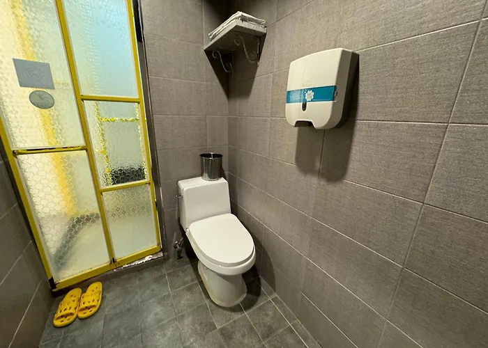 Maison Seongsu Hotel 2*